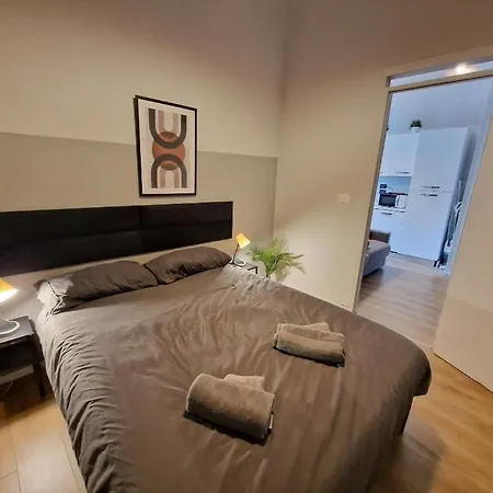 Apartment Casa Din Din *