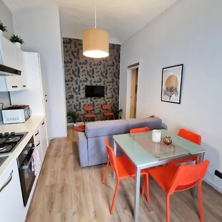 Apartment Casa Din Din Turin